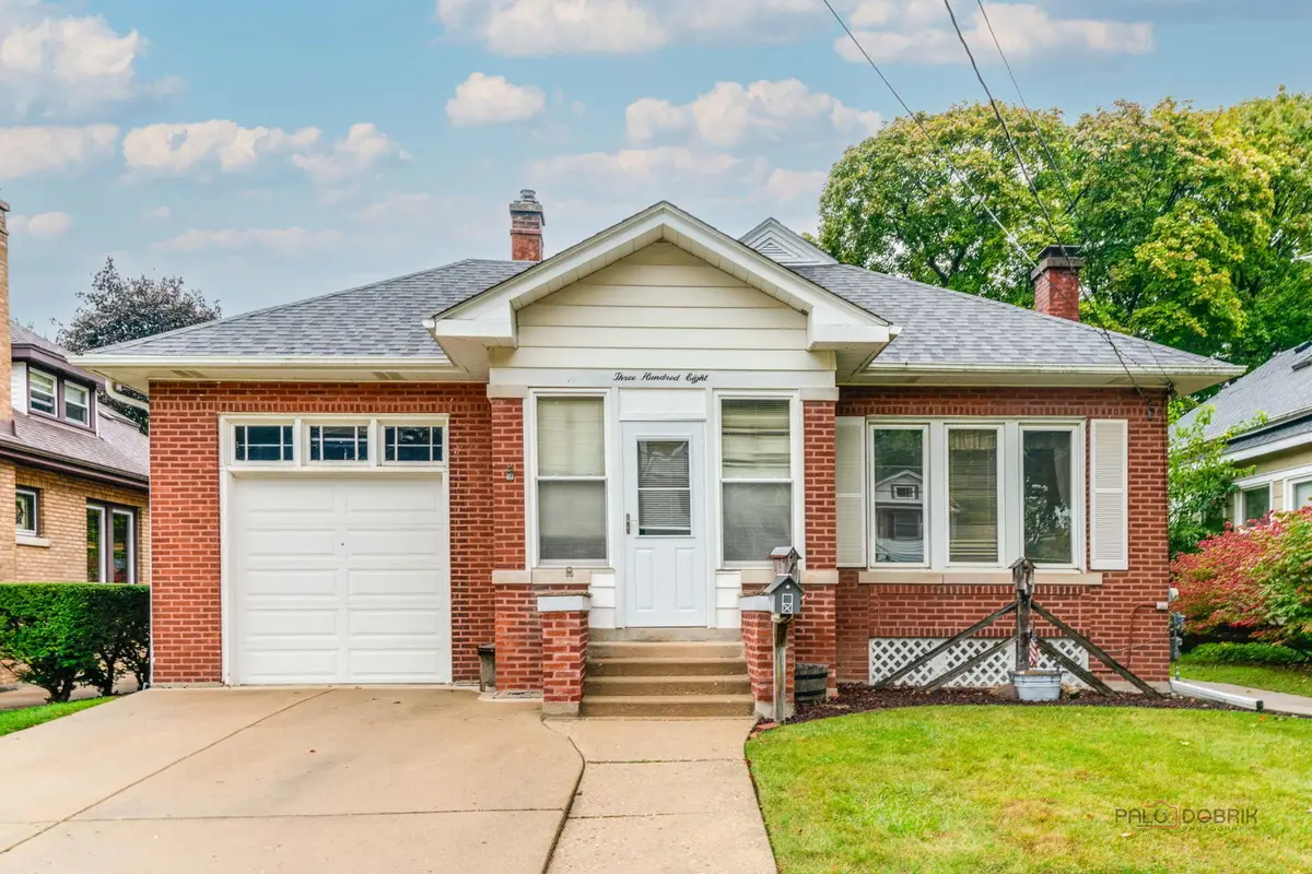 308 Mckinley Avenue, Libertyville, IL 60048 - Image #1