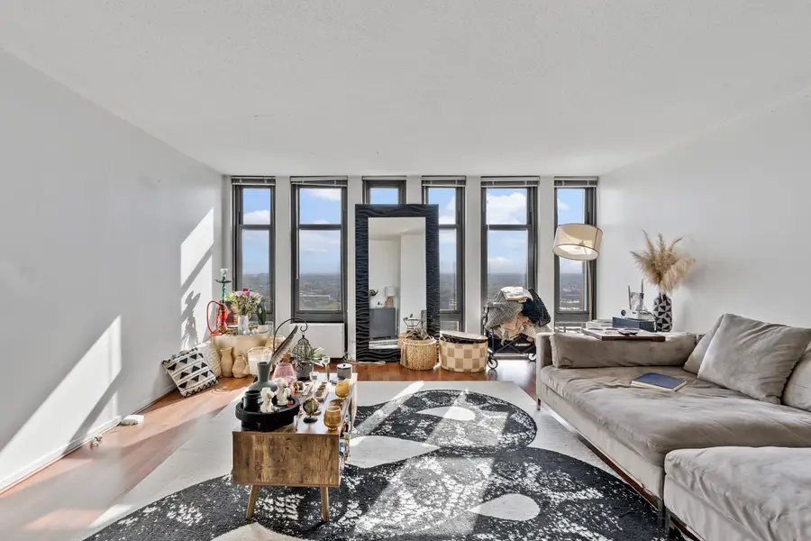 6700 S South Shore Drive #24E, Chicago, IL 60649 - Image #3