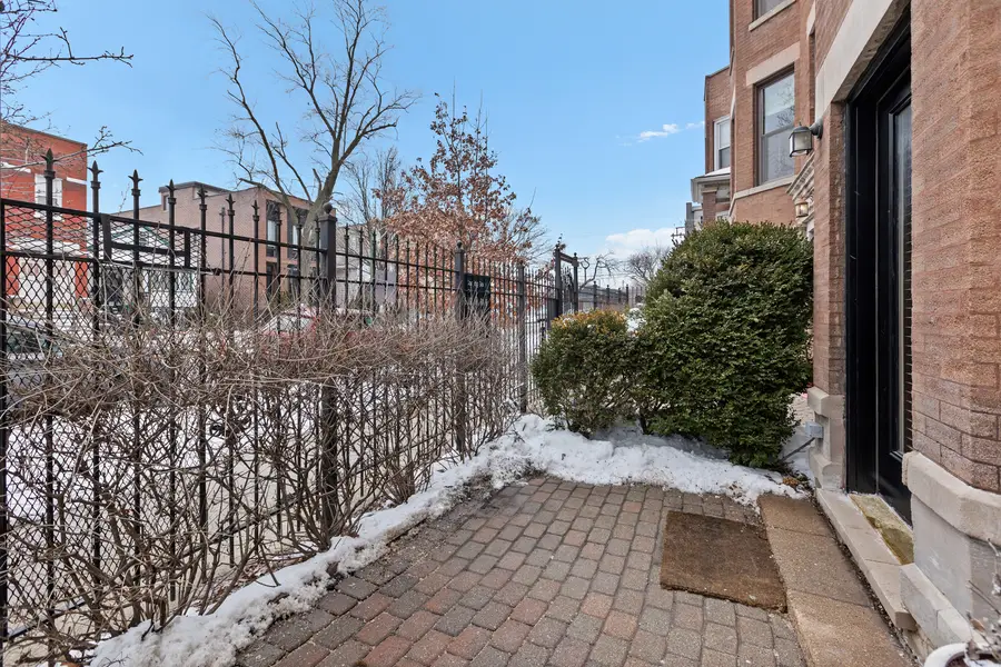 2330 W Huron Street #1E, Chicago, IL 60612 - Image #2