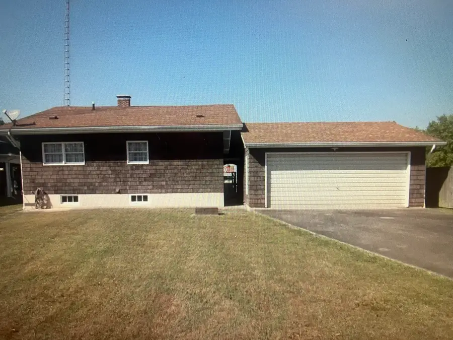 708 E St. Louis Street, West Frankfort, IL 62896 - #2