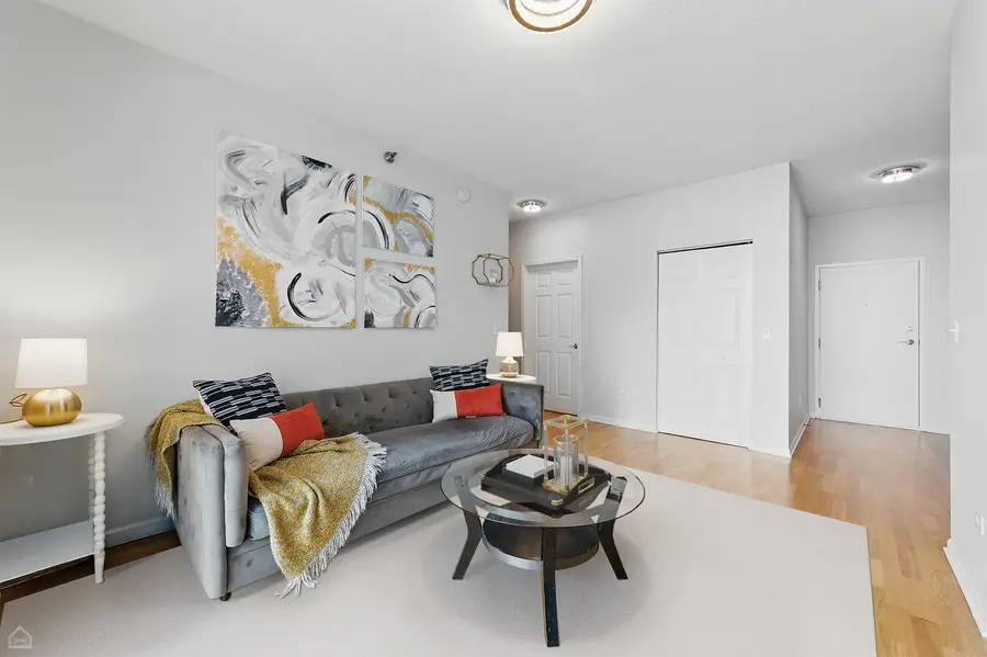 Address Withheld By Seller, Chicago, IL 60660 - Image #3