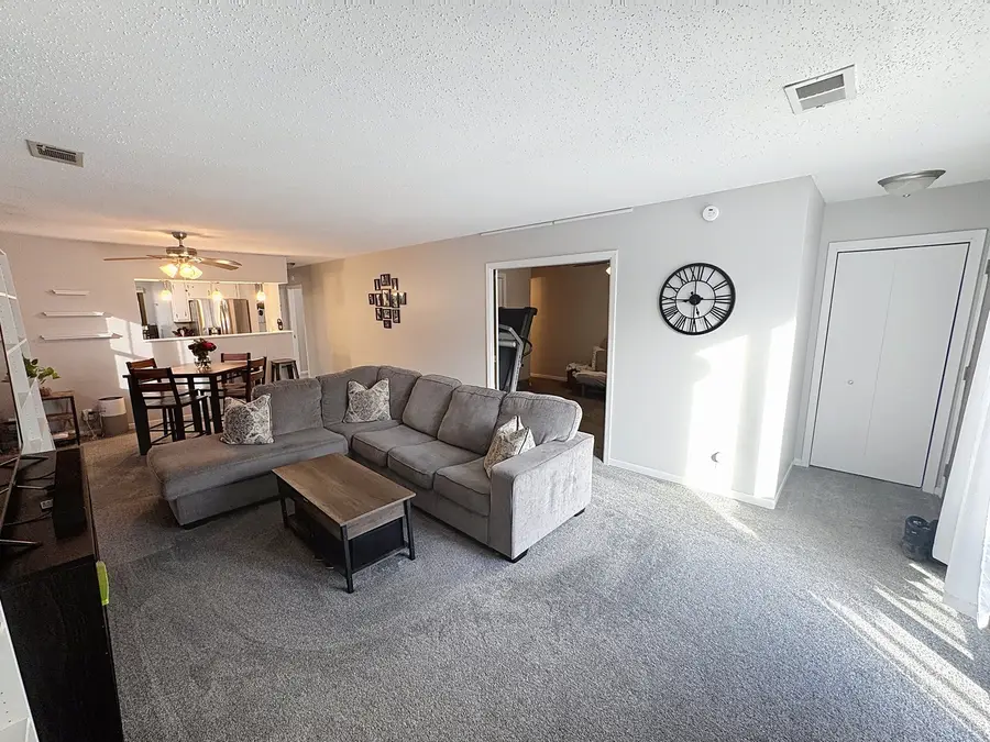 5915 36th Avenue Court #14, Moline, IL 51265 - Image #3