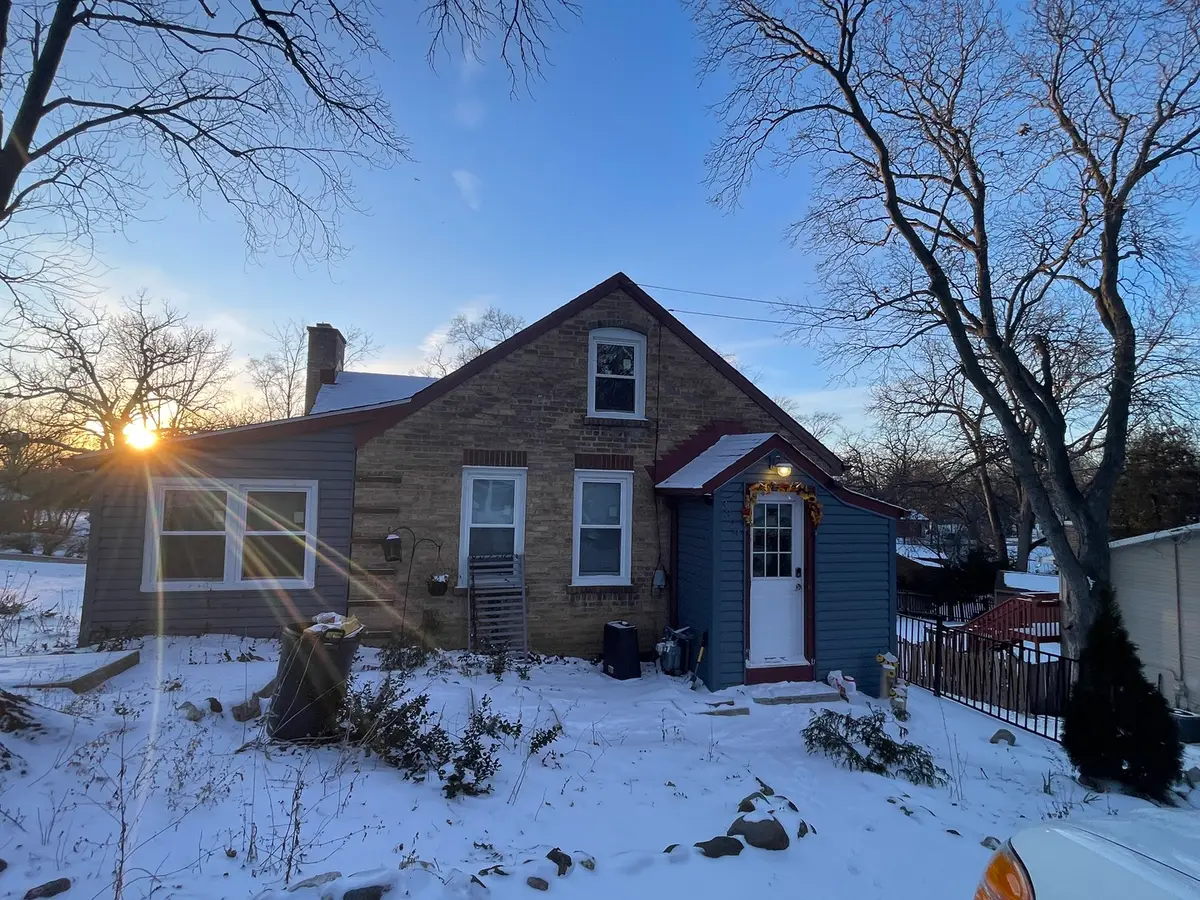 3323 Charles Court, Island Lake, IL 60042 - Image #1