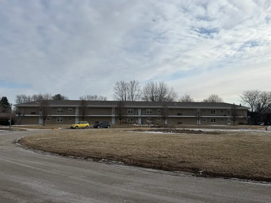 30 Tilton Manor Drive #205, Rochelle, IL 61068 - Image #2