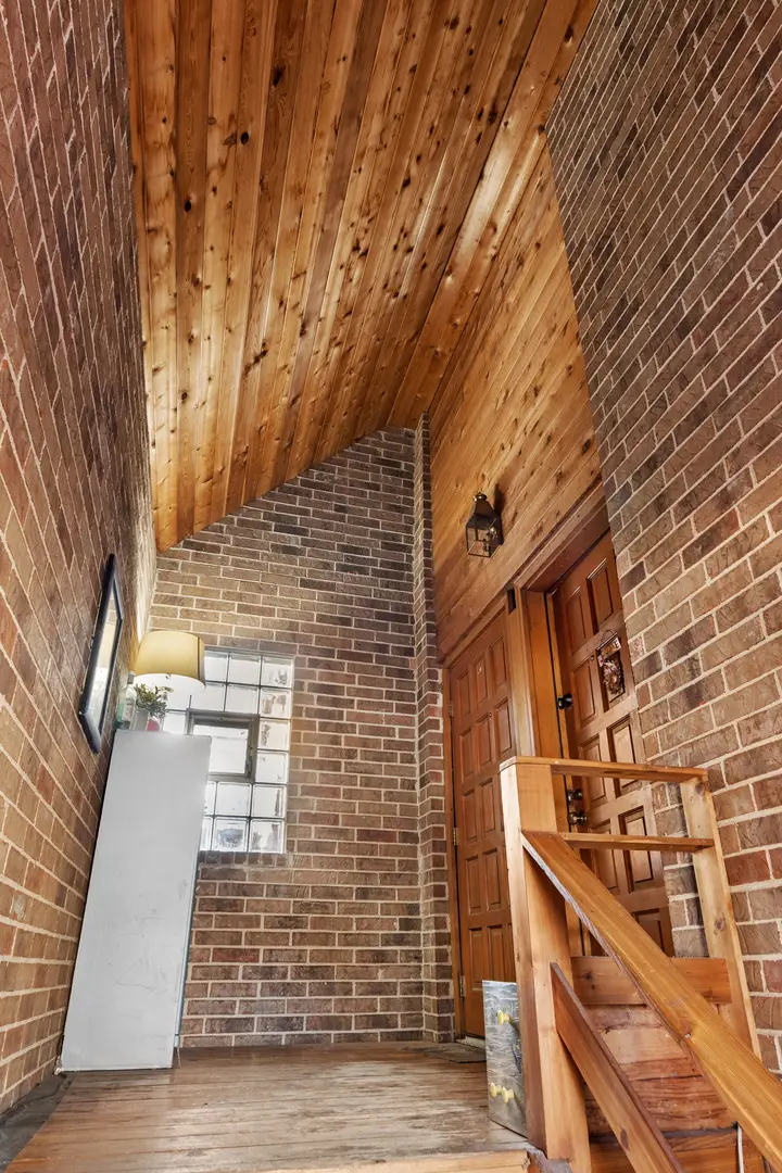 5113 W Strong Street, Chicago, IL 60630 - #2