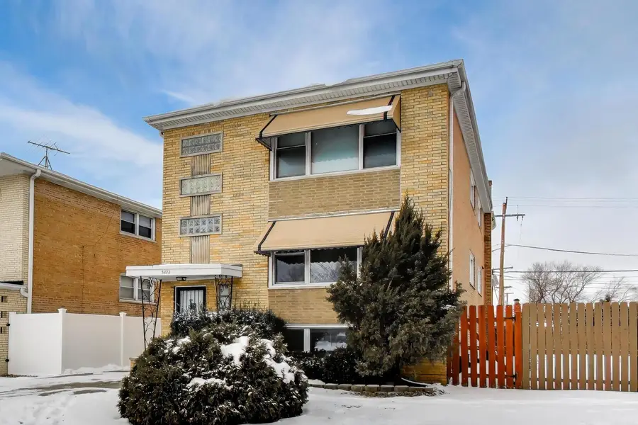 5822 W 79th Street, Burbank, IL 60459 - Image #2