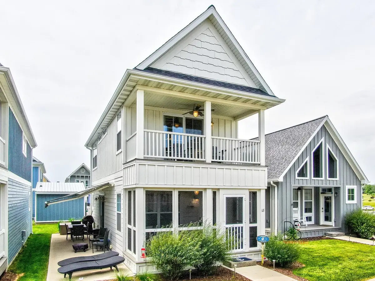 179 Leeward Way #18, Ottawa, IL 61350 - Image #1