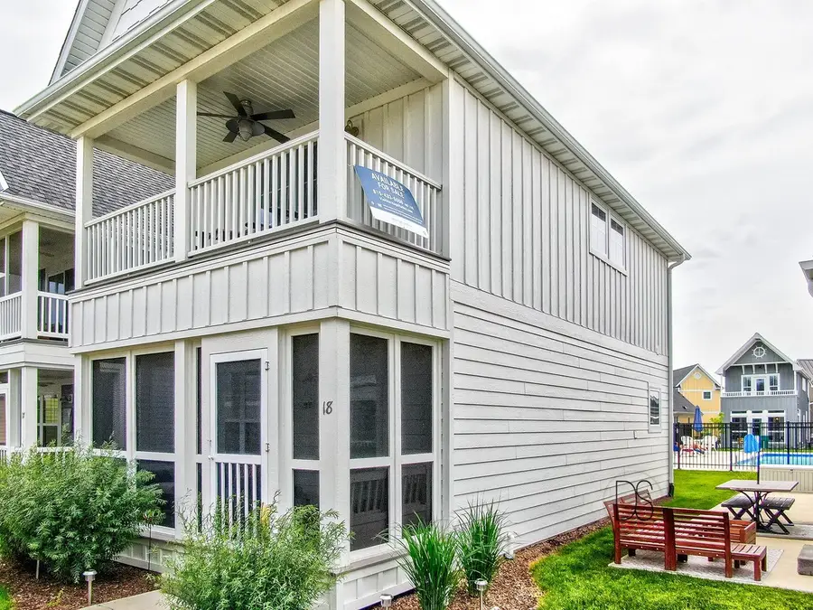 179 Leeward Way #18, Ottawa, IL 61350 - Image #2