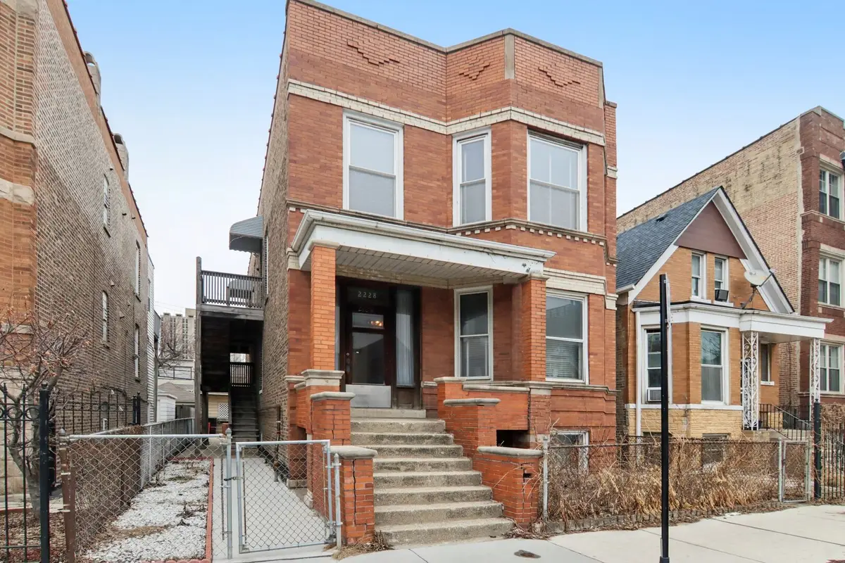 2228 W Augusta Boulevard, Chicago, IL 60622 - #1