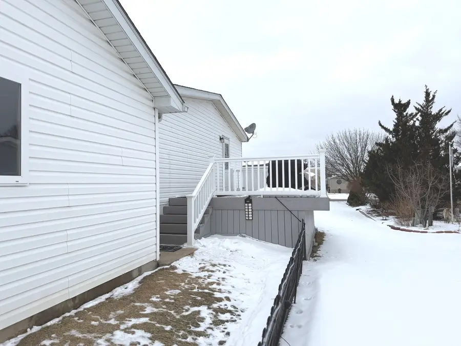 333 Lilac Lane, Matteson, IL 60443 - Image #2