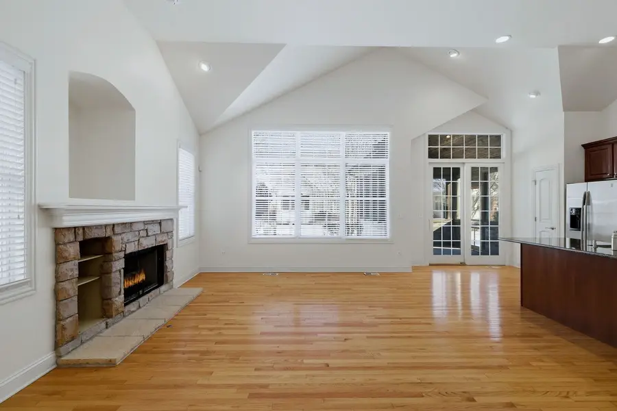 1285 Stonebriar Court, Naperville, IL 60540 - Image #3