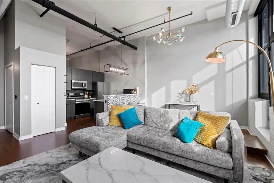 1224 W Van Buren Street #304, Chicago, IL 60607 - #3