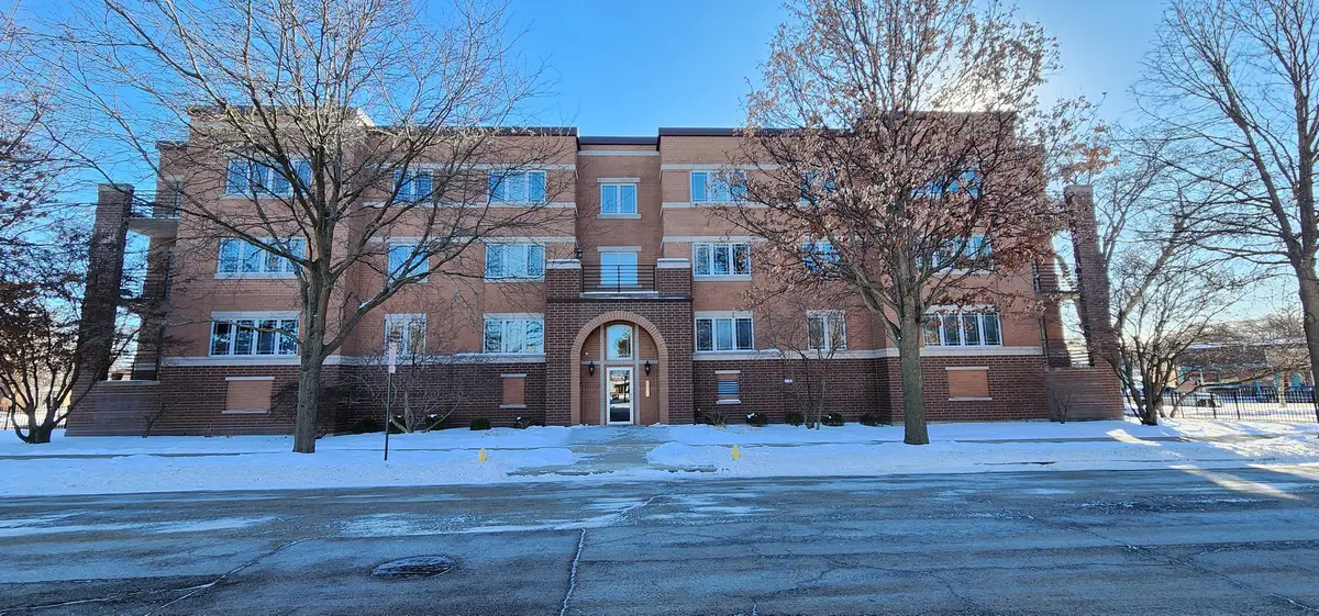 911 Busse Highway #302, Park Ridge, IL 60068 - Image #1