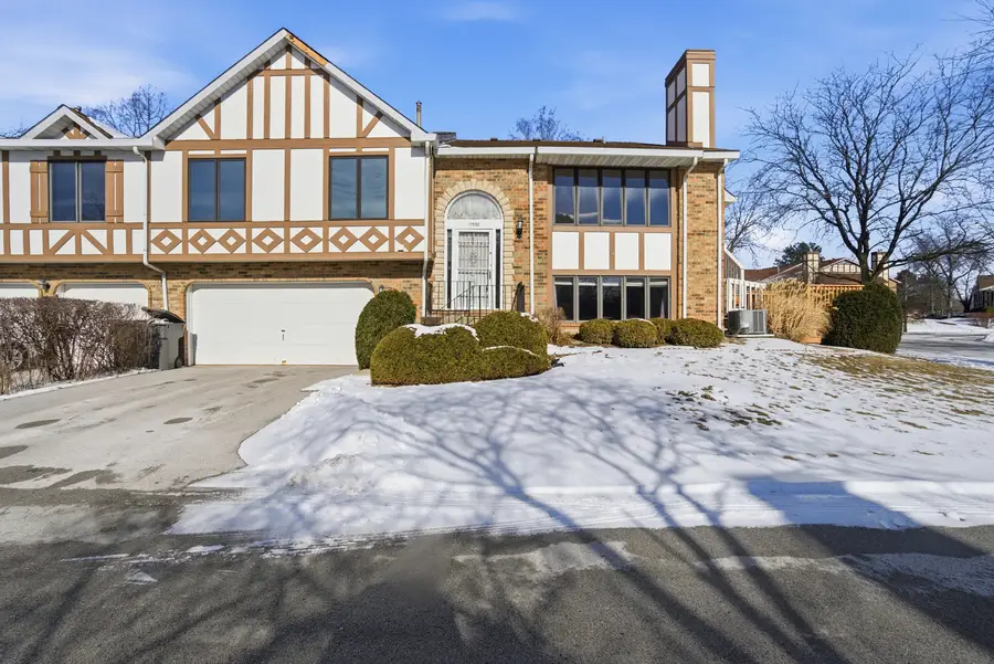 17550 Drummond Drive, Tinley Park, IL 60487 - Image #3