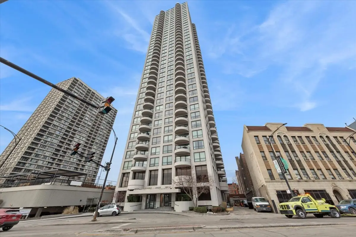 2020 N Lincoln Park West #14B, Chicago, IL 60614 - #1
