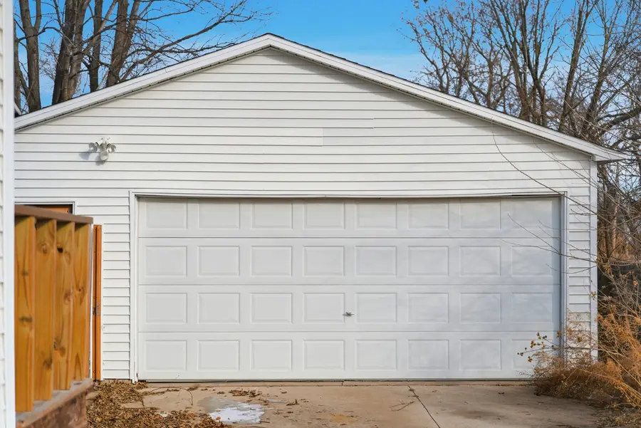 1507 W 9th Street, Dixon, IL 61021 - #2