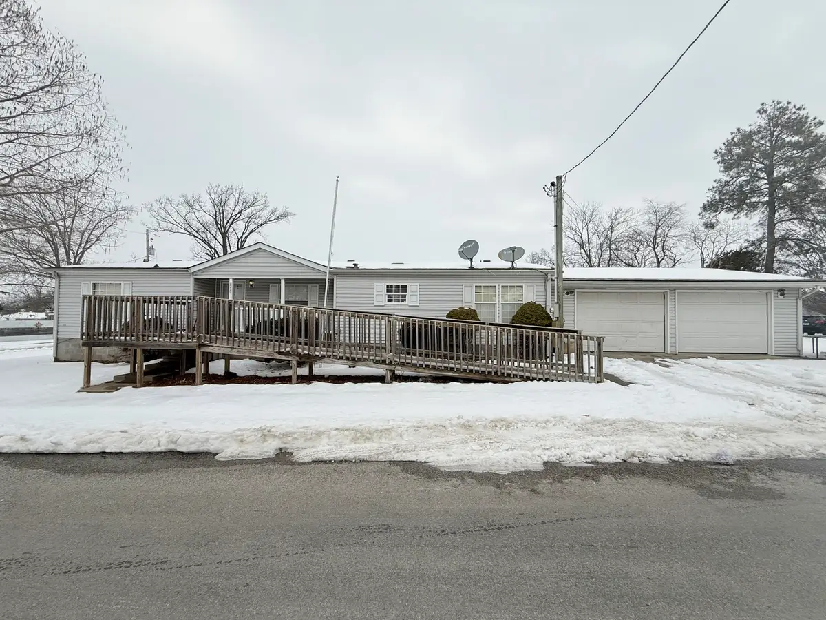 410 W Mable Street, Harrisburg, IL 62946 - Image #1