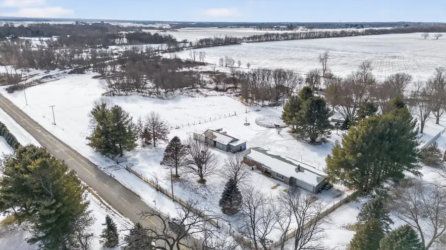 14858 Beaverton Road, Poplar Grove, IL 61065 - Image #3