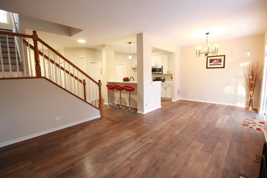 1947 W Crestview Circle, Romeoville, IL 60446 - Image #2