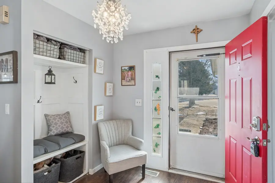 2307 Woodview Lane, Naperville, IL 60565 - #3