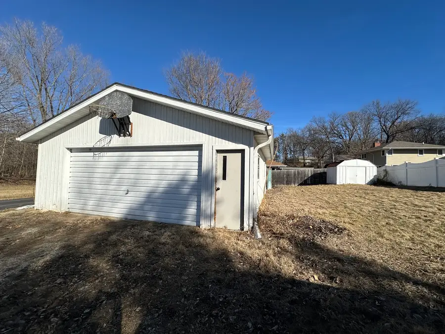 624 W Lincolnway Road, Morrison, IL 61270 - #3