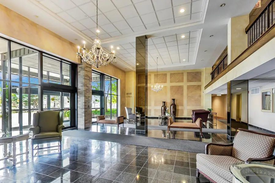 6340 Americana Drive #701, Willowbrook, IL 60527 - Image #2