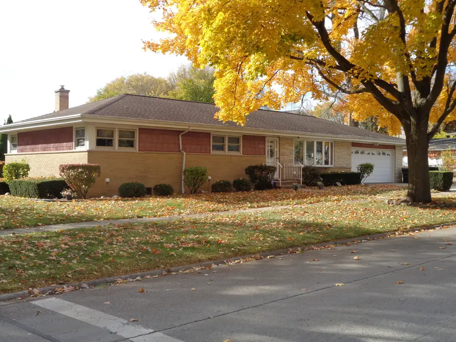 1815 E Grove Street, Arlington Heights, IL 60004 - #2