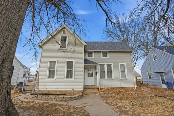 1508 W Lombard Street, Davenport, IA 52804