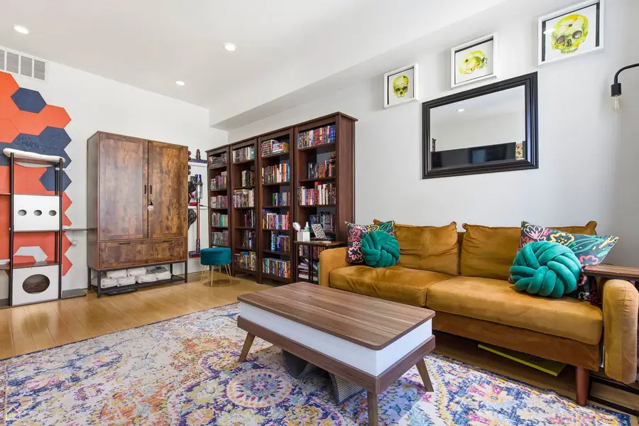 1811 W 17th Street #303, Chicago, IL 60608 - #3