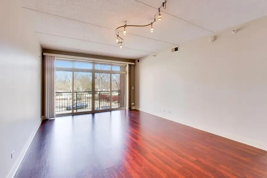 1670 Mill Street #207, Des Plaines, IL 60016 - #3