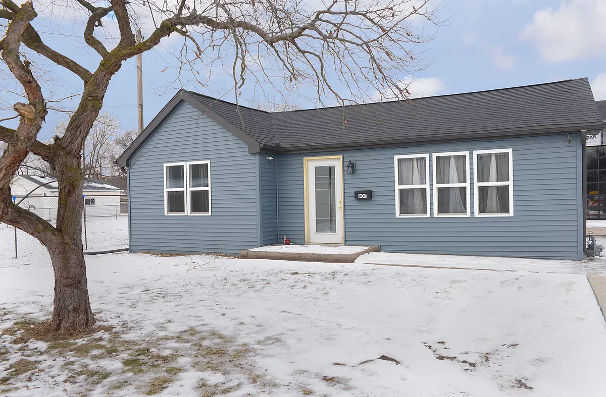 904 1/2 W Marquette Street, Ottawa, IL 61350 - Image #1