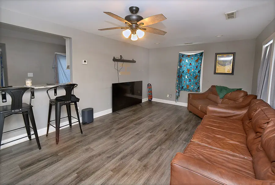 904 1/2 W Marquette Street, Ottawa, IL 61350 - Image #3