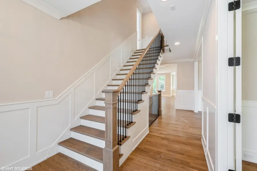 Address Withheld By Seller, Willowbrook, IL 60527 - Image #3