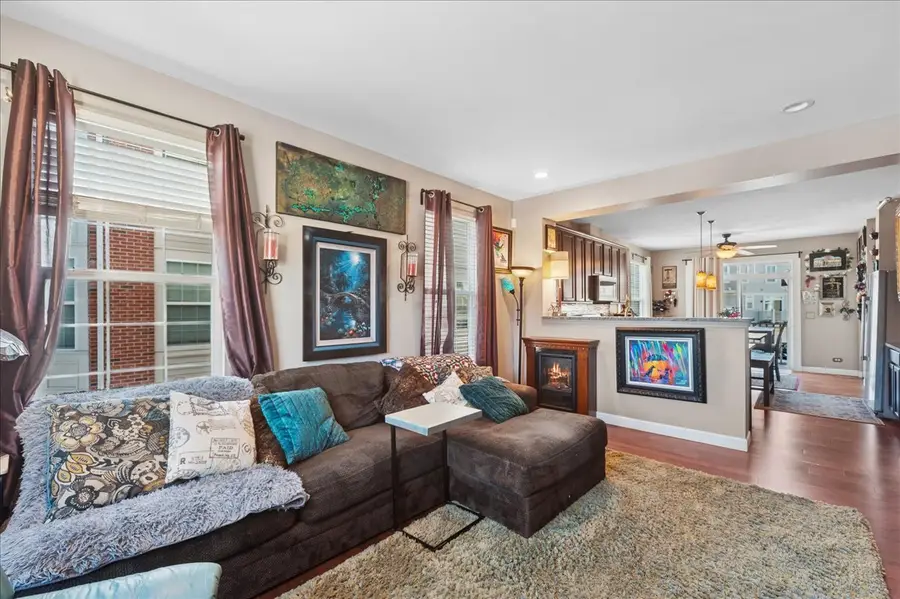 6540 Lilac Boulevard, Hanover Park, IL 60133 - #3