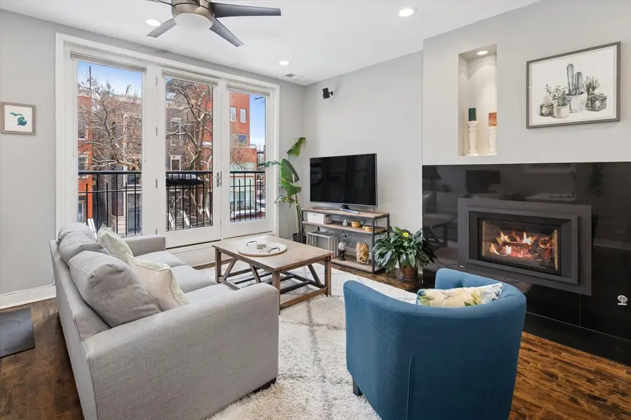 1054 N Hermitage Avenue #2, Chicago, IL 60622 - Image #3