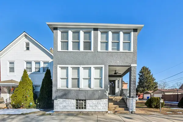 9739 S Escanaba Avenue, Chicago, IL 60617