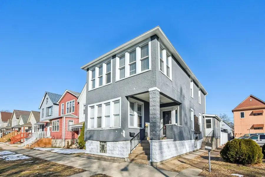 9739 S Escanaba Avenue, Chicago, IL 60617 - #2