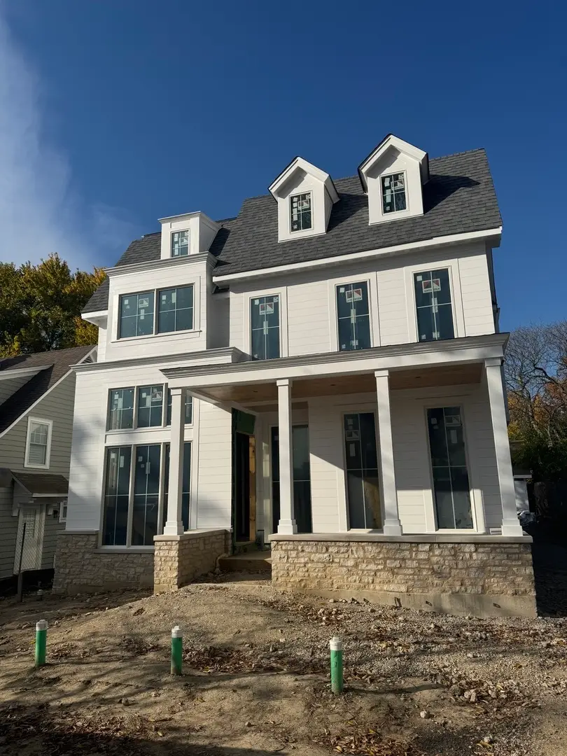 6 S Elm Street, Hinsdale, IL 60521 - #2