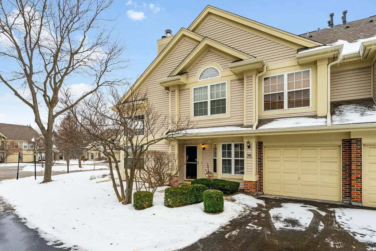 741 Old Creek Court, Elk Grove Village, IL 60007 - Image #1