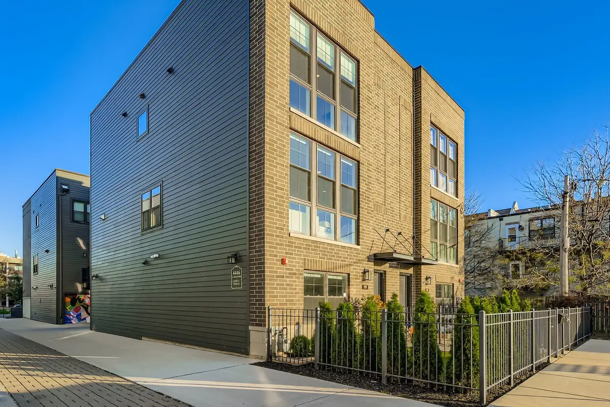 4446 S Drexel Boulevard #B, Chicago, IL 60653 - Image #1