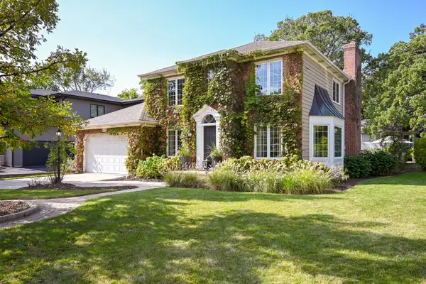 Address Withheld By Seller, Glen Ellyn, IL 60137