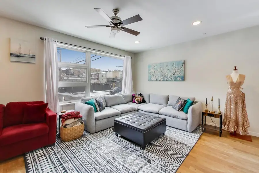 1214 N Rockwell Street, Chicago, IL 60622 - Image #3