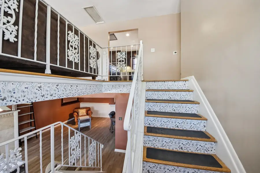 7290 Gladiola Avenue, Hanover Park, IL 60133 - Image #2