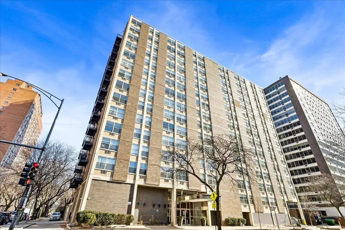 3033 N Sheridan Road #1608, Chicago, IL 60657 - Image #1