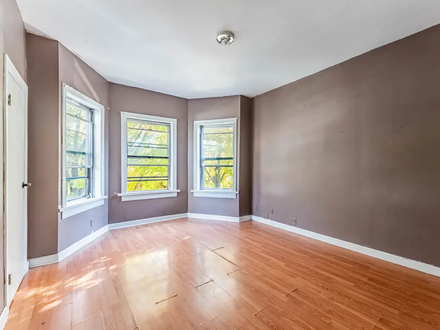 3244 N Drake Avenue, Chicago, IL 60618 - #3