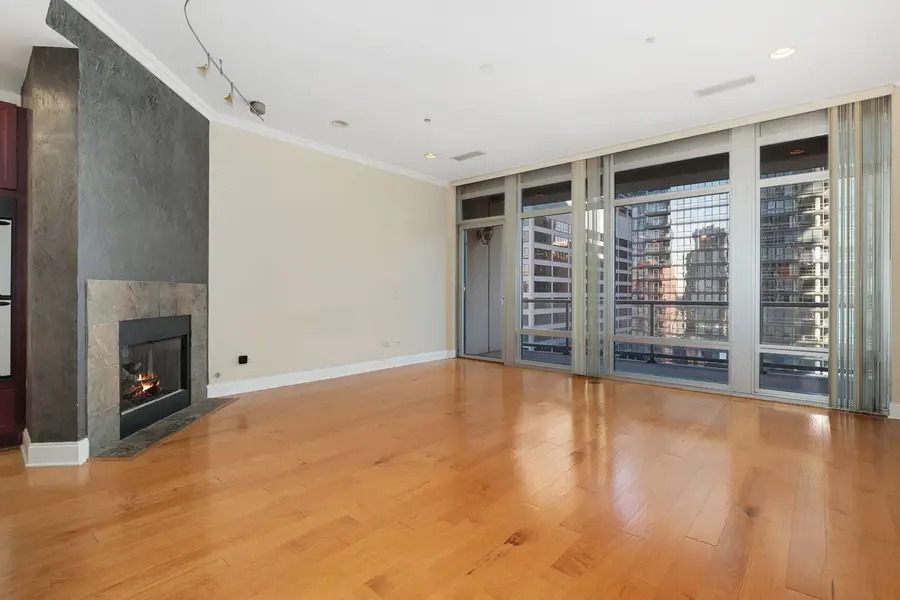 333 N Canal Street #1403, Chicago, IL 60606 - Image #3