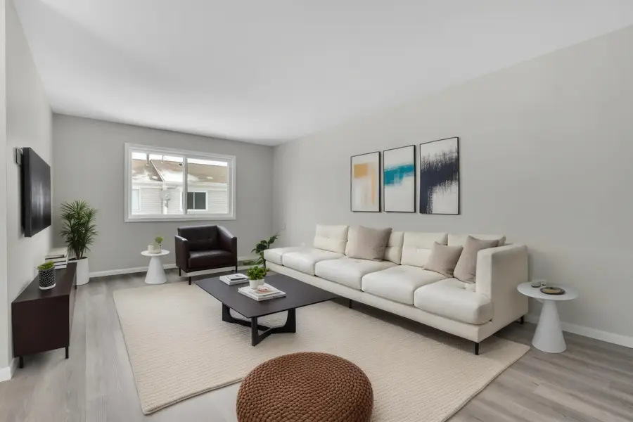 86 Silver Tree Circle, Cary, IL 60013 - #3