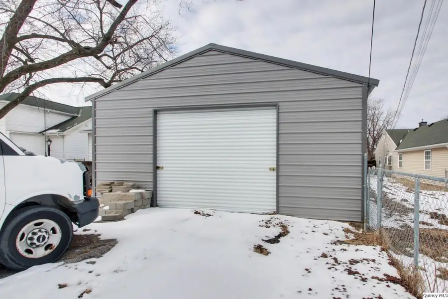 1422 N 7th St., Quincy, IL 62301 - Image #2