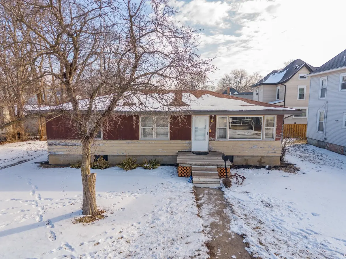 610 S Oak Street, Pontiac, IL 61764 - #1