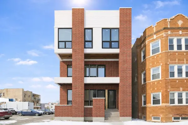 6414 N Francisco Avenue #201, Chicago, IL 60645
